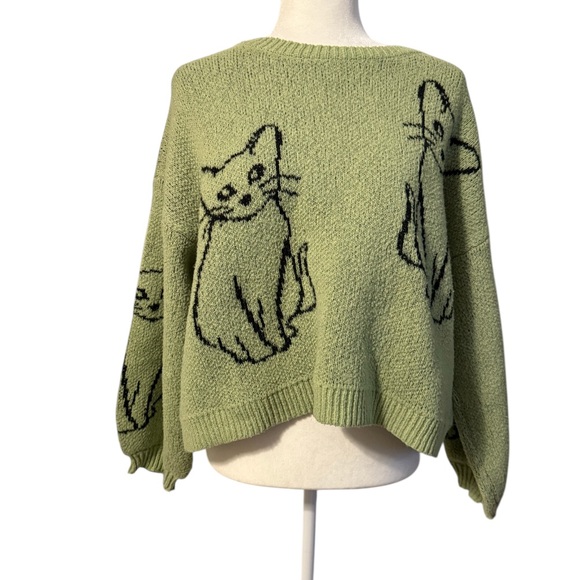 Green Cat Print Sweater - Picture 2 of 3